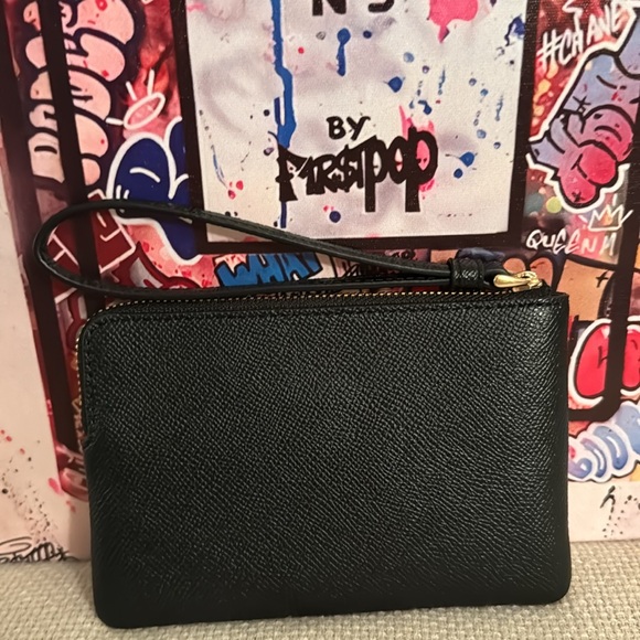 Coach black leather corner zip wristlet. - Picture 7 of 8